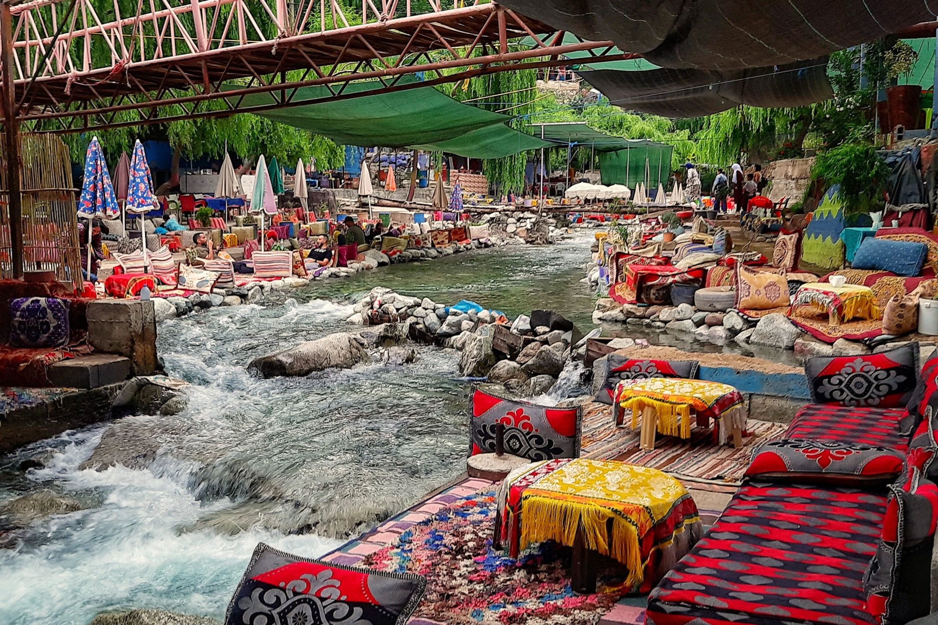 Les 5 Plus Beaux Itinéraires à Découvrir en Voiture autour de Marrakech